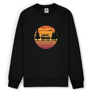 Pull - TRAVEL IS LIFE