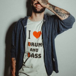 T-shirt - I LOVE DRUM AND BASS
